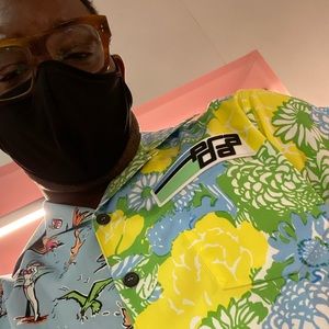 Meet your Posher, Deron